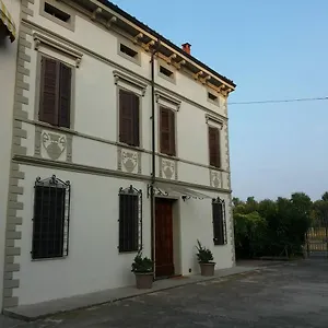  Bed & Breakfast Il Ponticello Italia